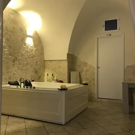 26 * Ostuni