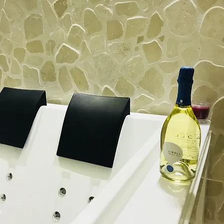 26 * Ostuni